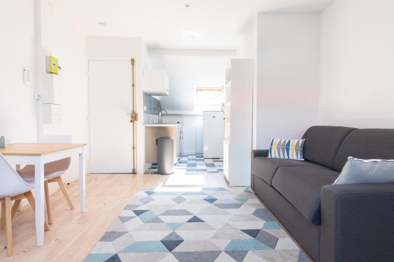 Studio De Charme En Hyper Centre-Ville De Melun Apartment ภายนอก รูปภาพ
